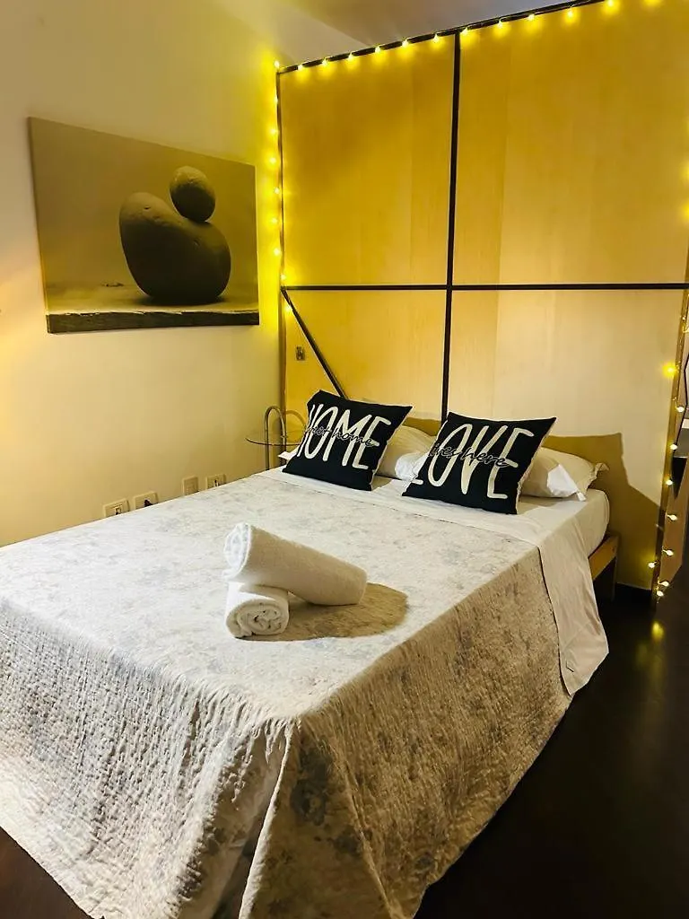 Easy Room Italy Prada Milano Italia