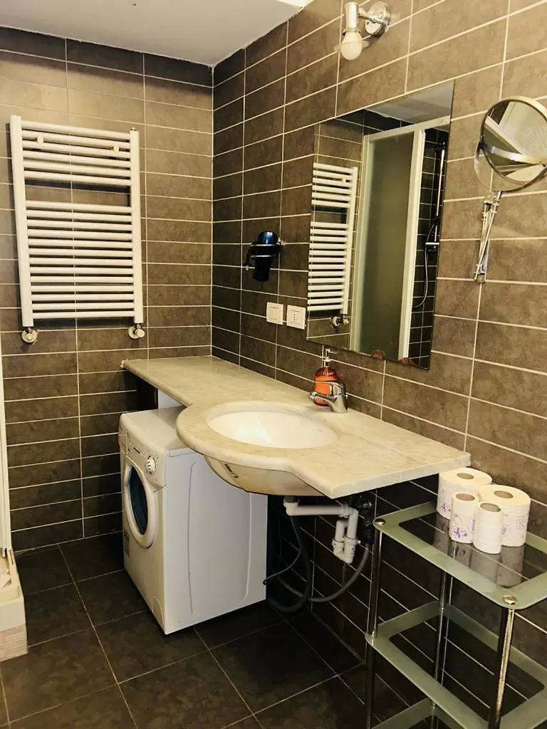 Easy Room Italy Prada Milano Appartamento
