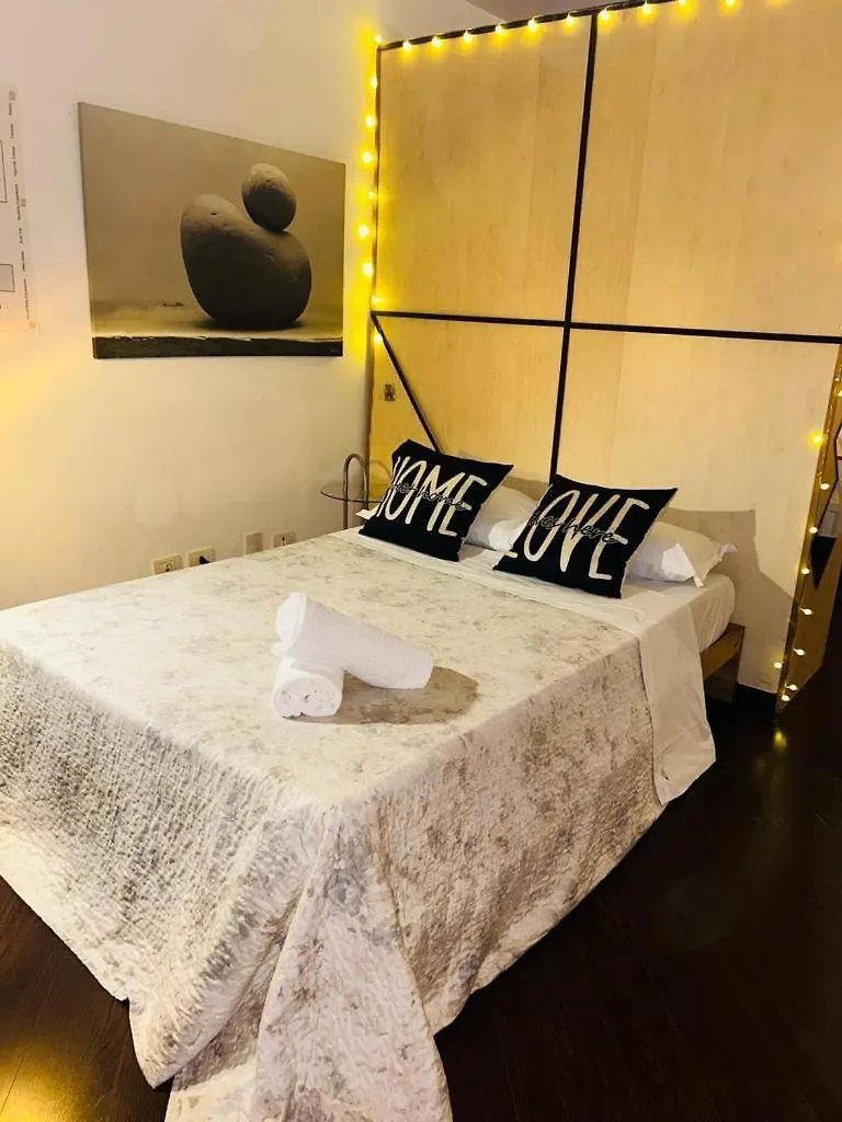 Easy Room Italy Prada Milan